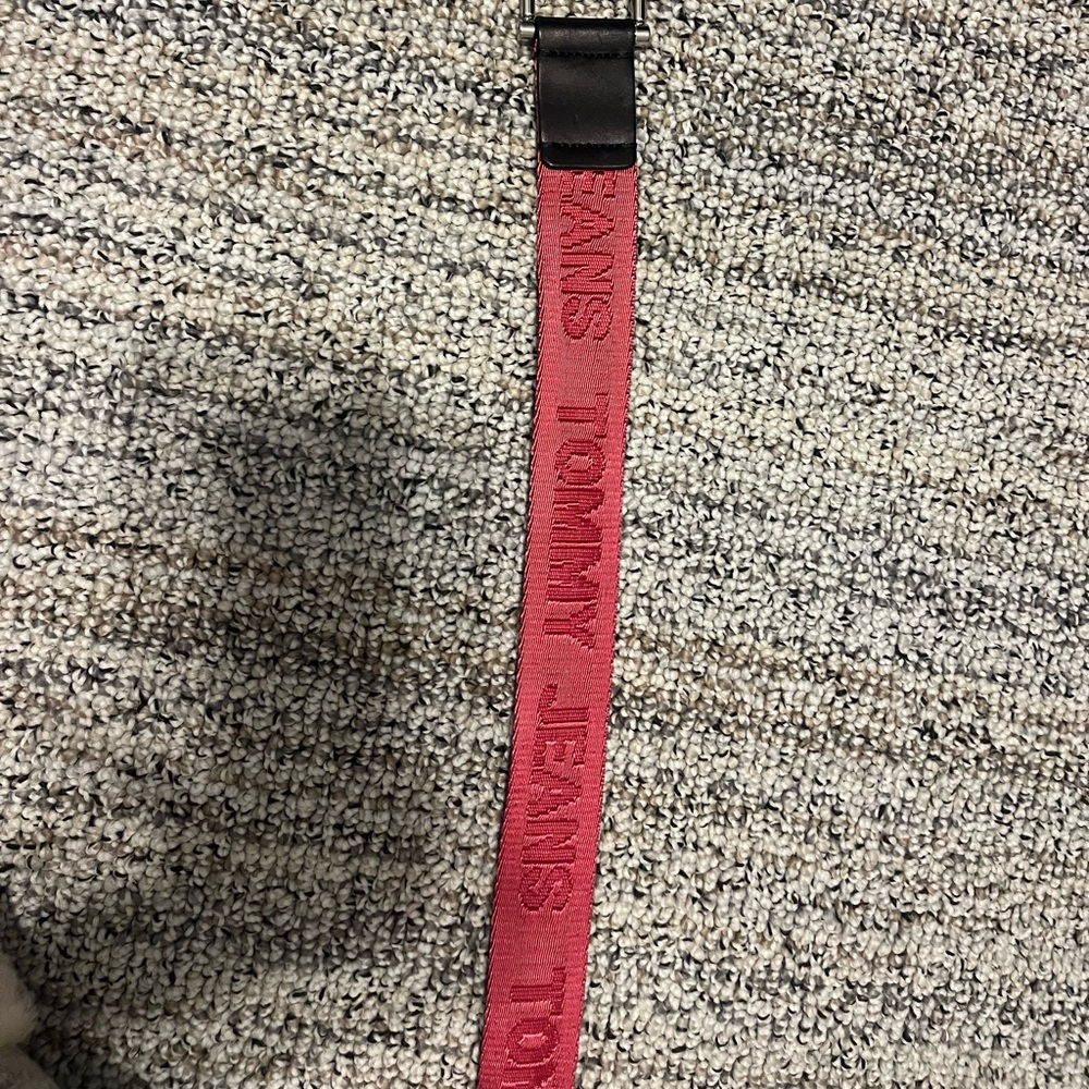 Tommy jeans belt size s